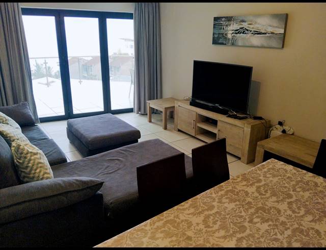 3 BEDROOM APARTMENT FOR SALE IN LAWRENCE ROCKS